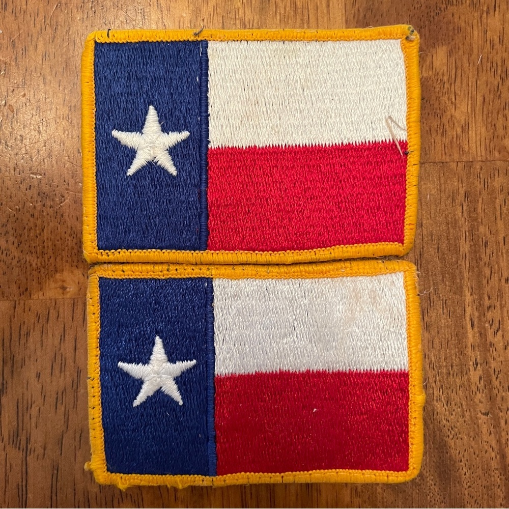 VTG 2 Retro Texas Flag Sew On Patch Appliqué 3.25”x2.25” Red White Blue 2:3 Gift